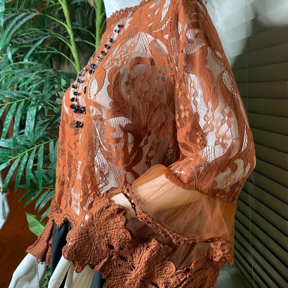 NTW Sexy Lace Top Size Medium - Picture 4 of 7